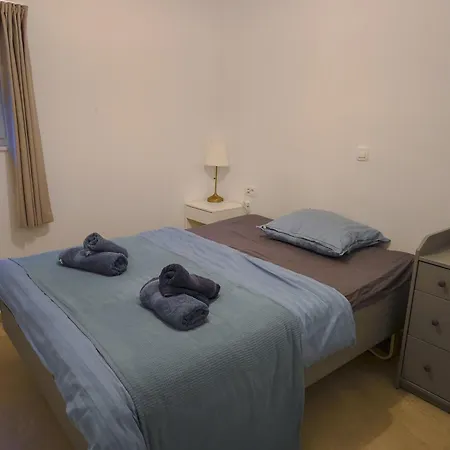 Apartament Small In Gornji Karin Near The St Tv Anić